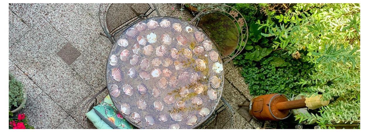 Gartentisch aus Epoxidharz