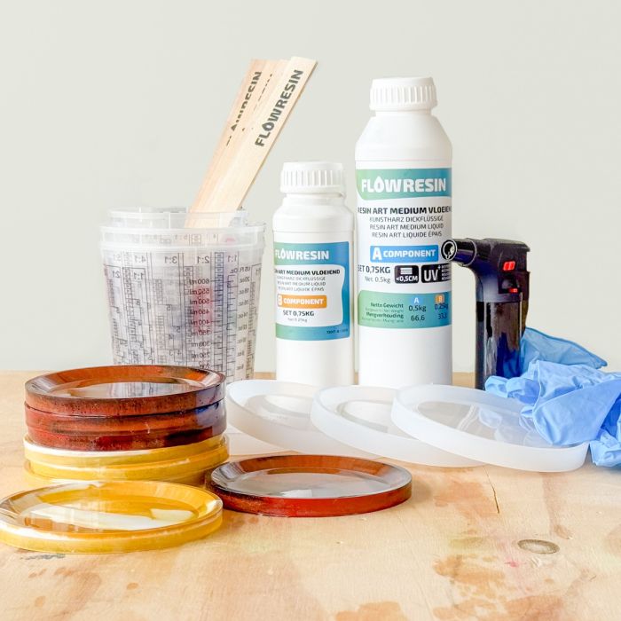 FLOW RESIN Kunstharz-Untersetzer-Paket main product photo